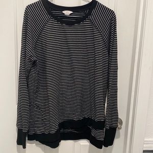 Dan skin Black and white striped long sleeve top size large